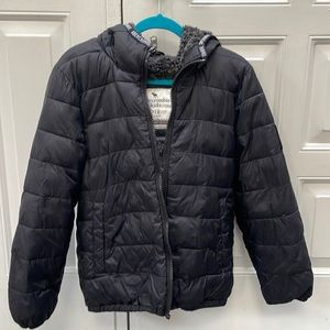 Boys Abercrombie kids size 7/8 cozy puffer coat.
